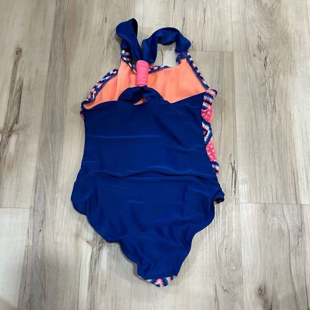 Cat & Jack Girl Swimsuit one piece size S ( 6/6x)